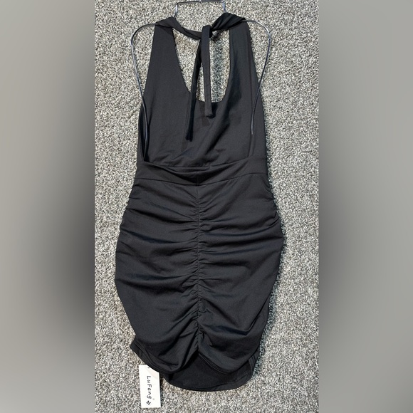 NWT Scoop Neck Ruched Backless Bodycon Mini Dress Size Medium - Picture 5 of 6